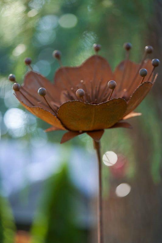 Bella Flower Stake
