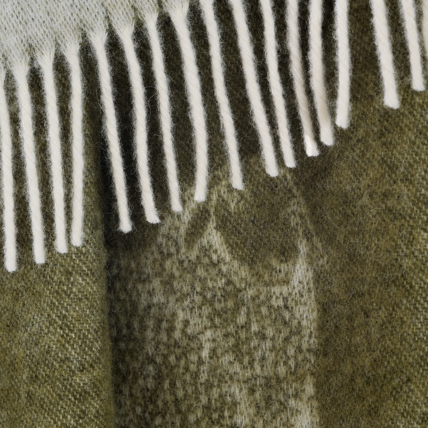 Countryside Sheep Throw