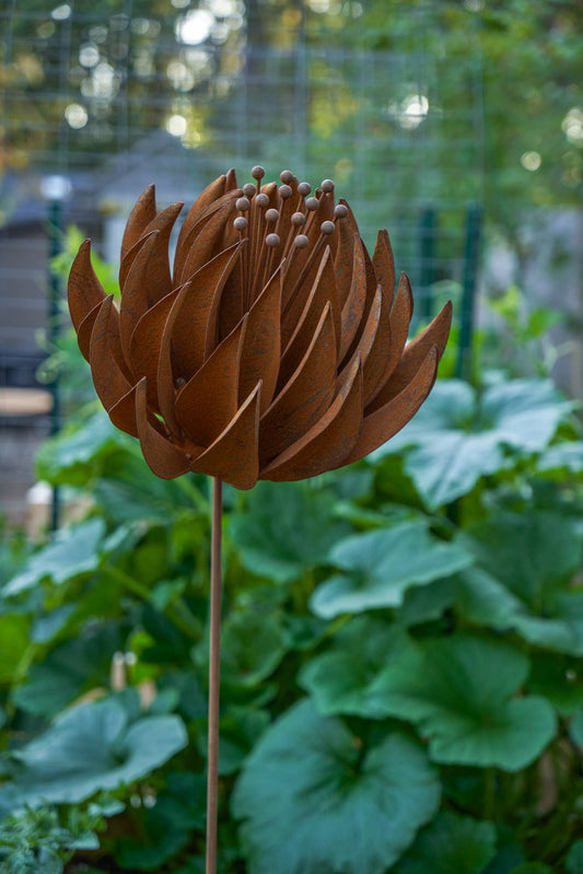 Zenia Flower Stake