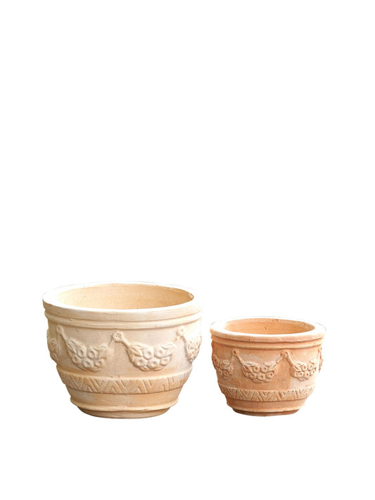 Gerda Terracotta Pot