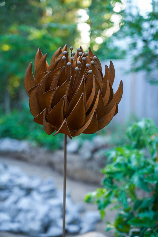 Zenia Flower Stake