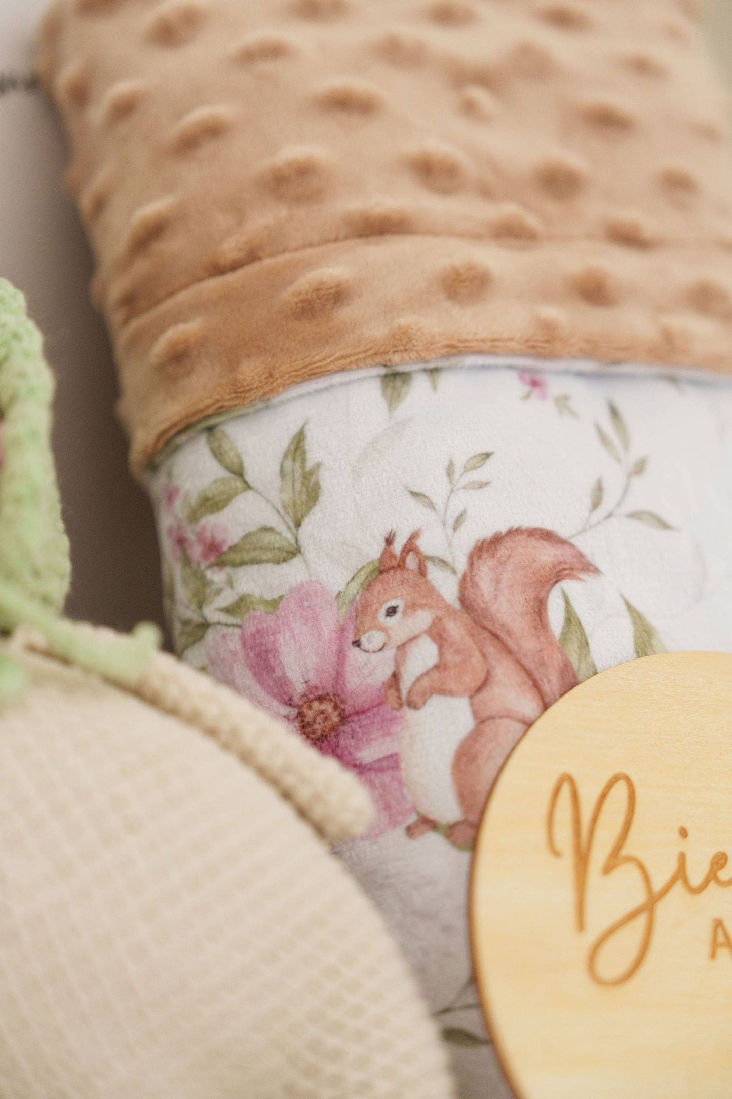 Pistache the Chick Gift Set