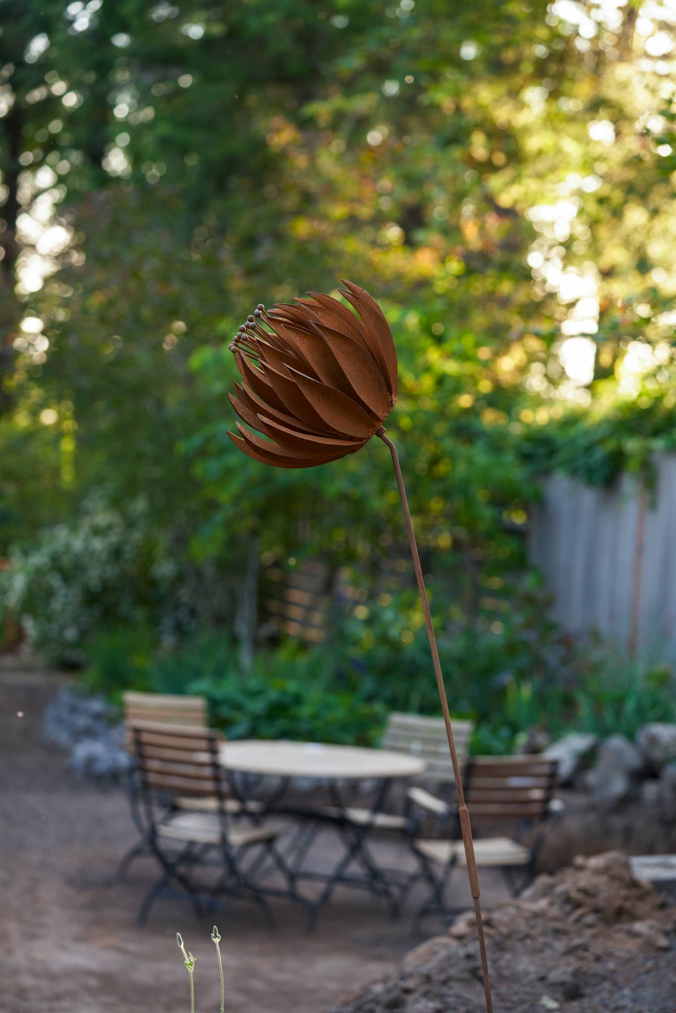 Zenia Flower Stake