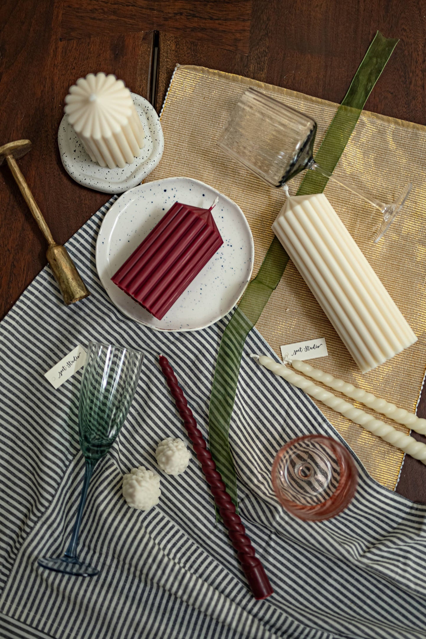 Beeswax & Soy Wax Twisted Taper Candle Set: Red / Tissue Wrapping