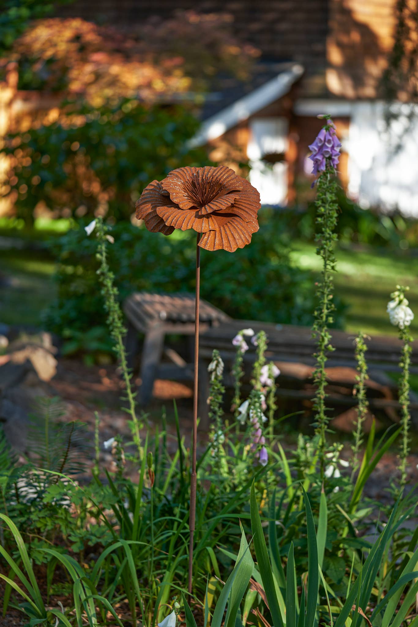 Eva Flower Stake