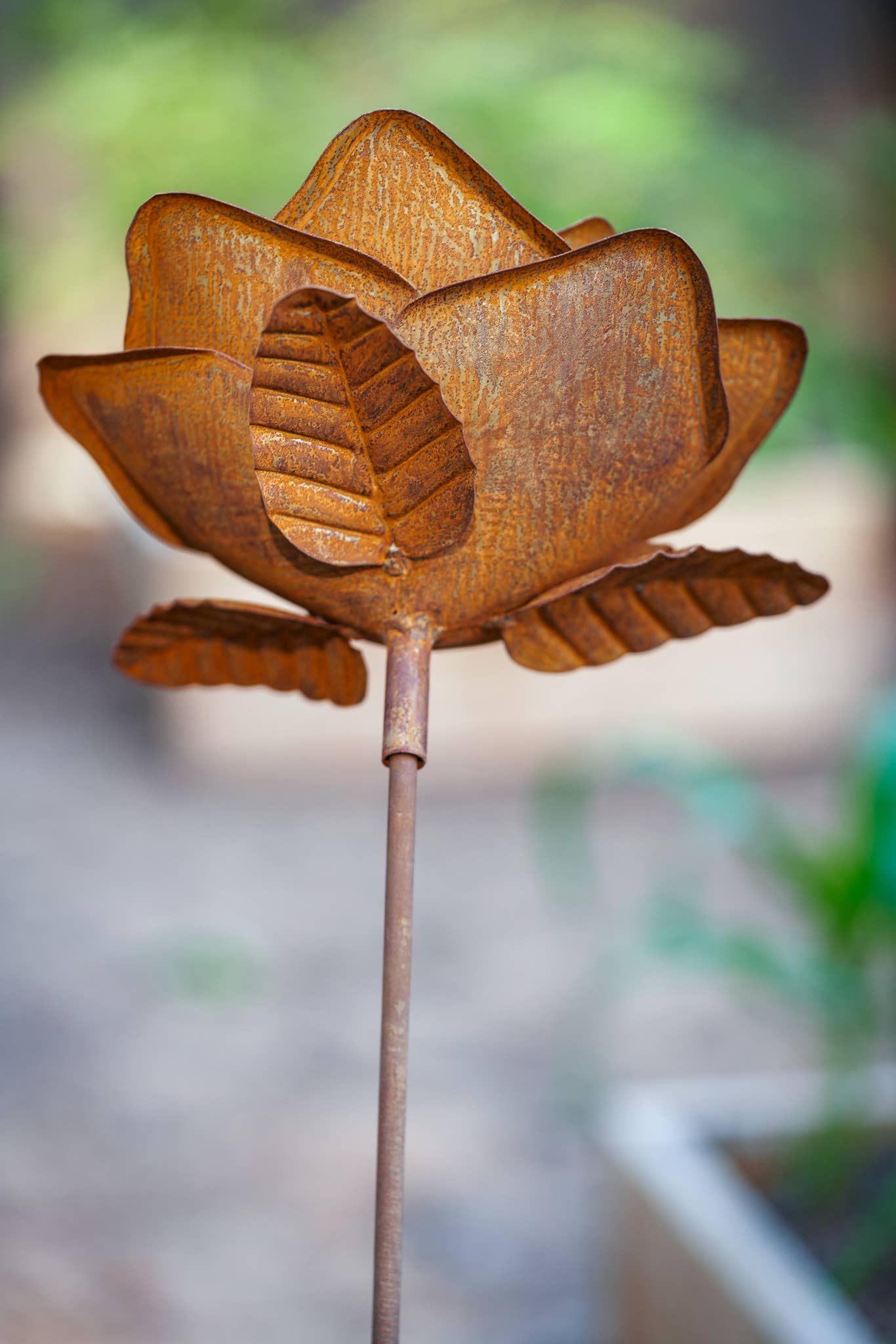 Trillow Flower Stake