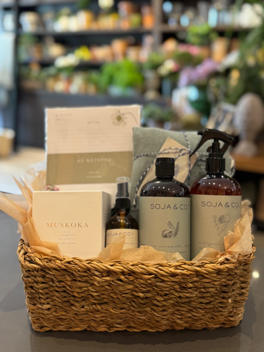 Lakeside Welcome Hostess Gift Basket