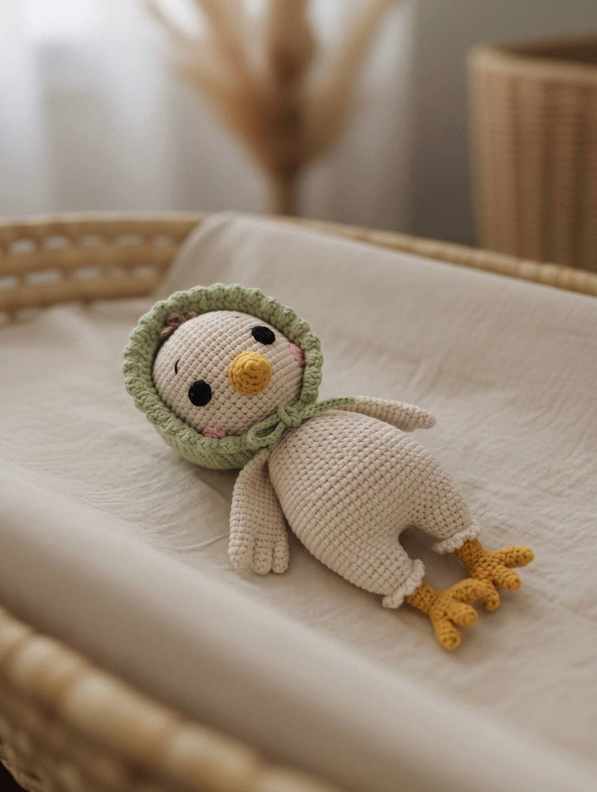 Pistache the Chick Gift Set