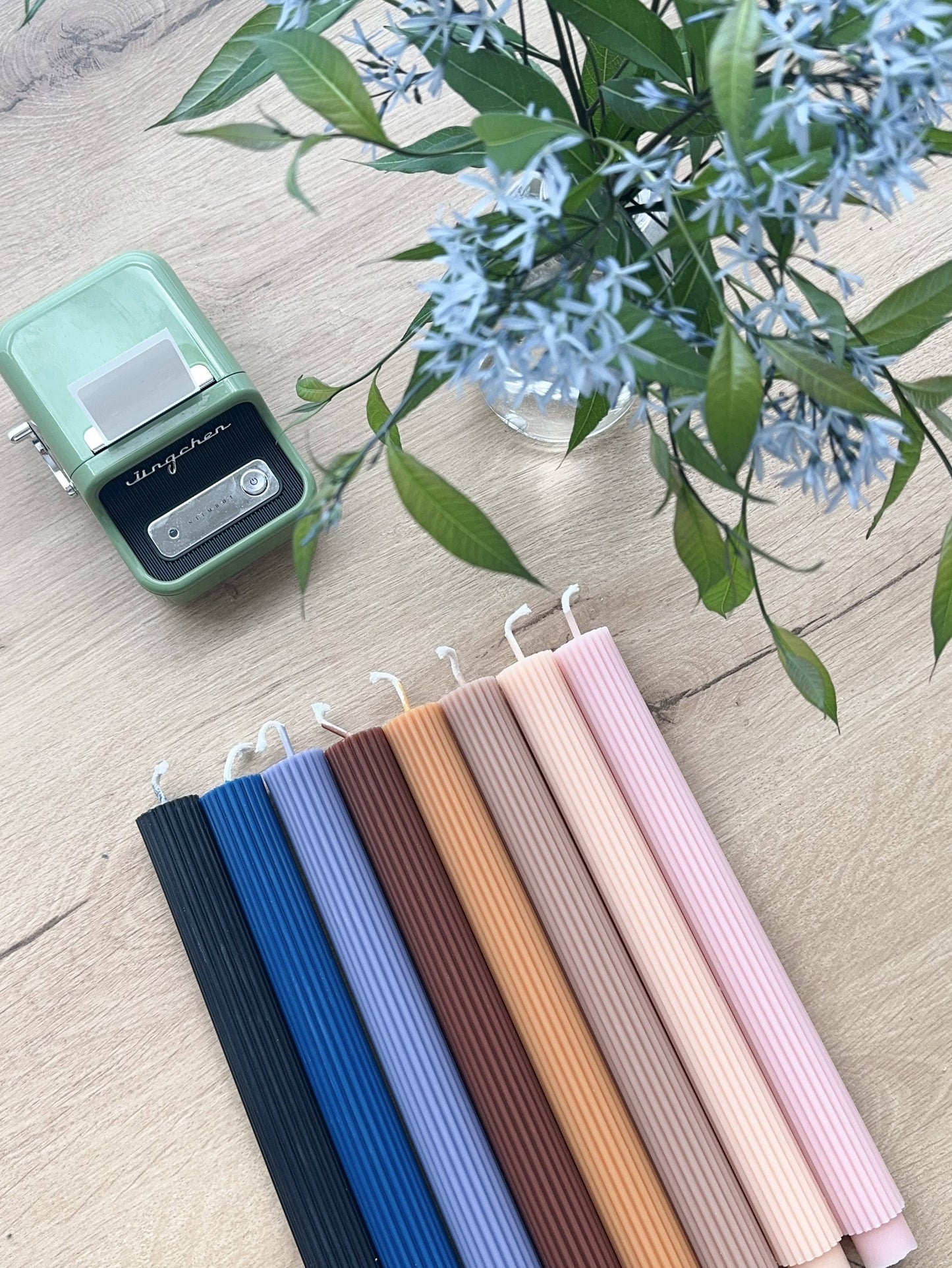 Beeswax & Soy Wax Ribbed Thich Taper: Macha Green