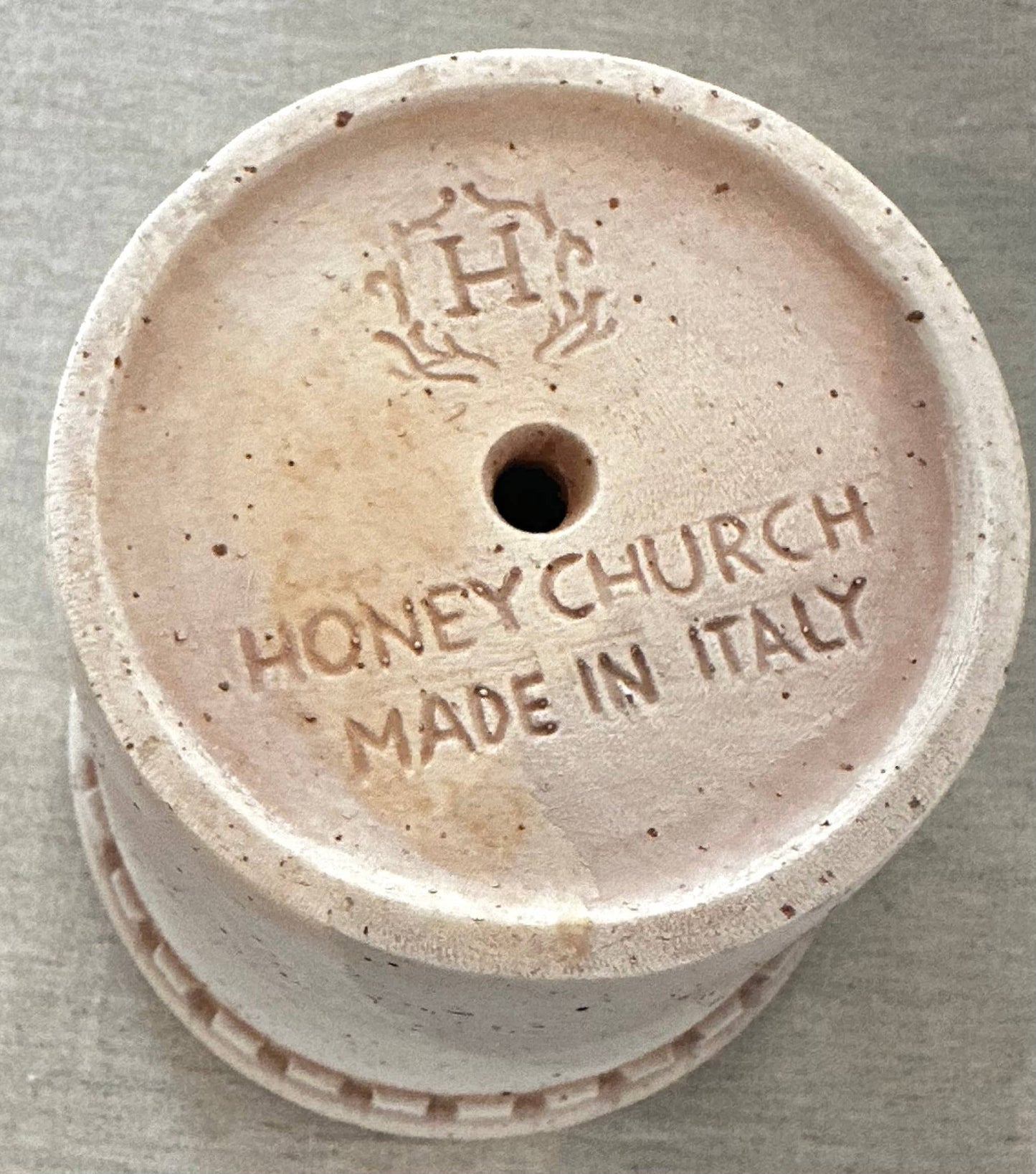 Coventry Terracotta Pot Pale Gray 6"